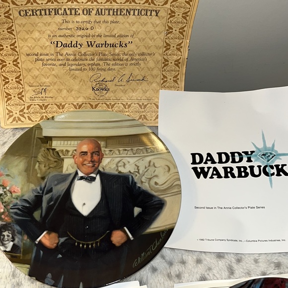 Annie Collector Plate Series 1986 by Knowles Fine China Seventh Issue - Picture 4 of 11